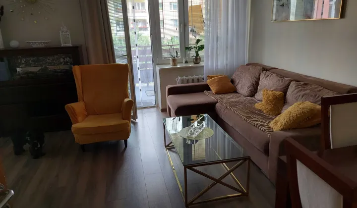 Mieszkanie 3-pokojowe Starachowice, ul. Hauke-Bosaka