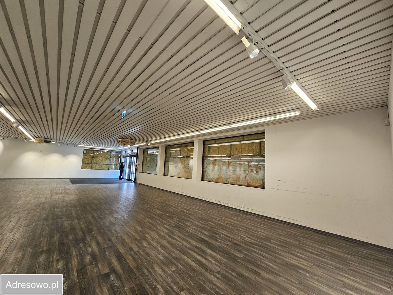 Nieruchomość komercyjna Poznań Nowe Miasto, os. Stare Żegrze. Zdjęcie 2