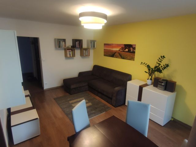 Mieszkanie 3-pokojowe Wieliczka Centrum, os. Henryka Sienkiewicza. Zdjęcie 1