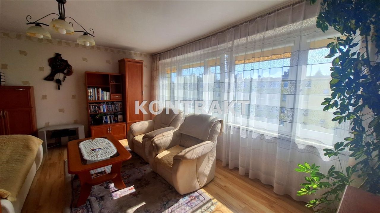 Mieszkanie 3-pokojowe Oświęcim Osiedle, ul. Szpitalna. Zdjęcie 2