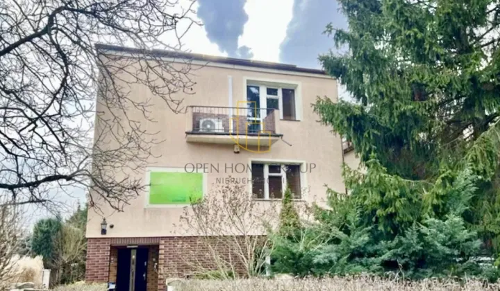 dom wolnostojący, 10 pokoi Wrocław Krzyki, ul. ks. Piotra Wawrzyniaka