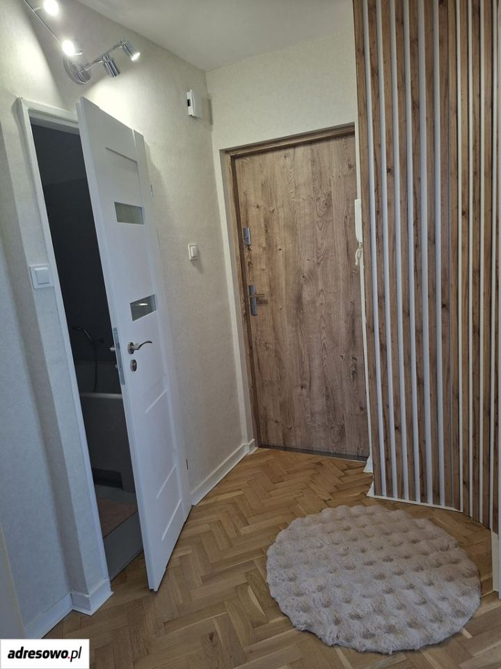 Mieszkanie 2-pokojowe Poznań Winogrady, os. Pod Lipami. Zdjęcie 5