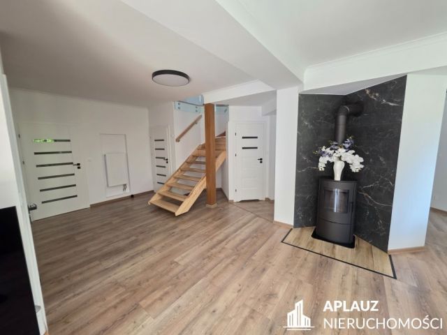 dom wolnostojący, 7 pokoi Bystra, ul. Juliana Fałata. Zdjęcie 3