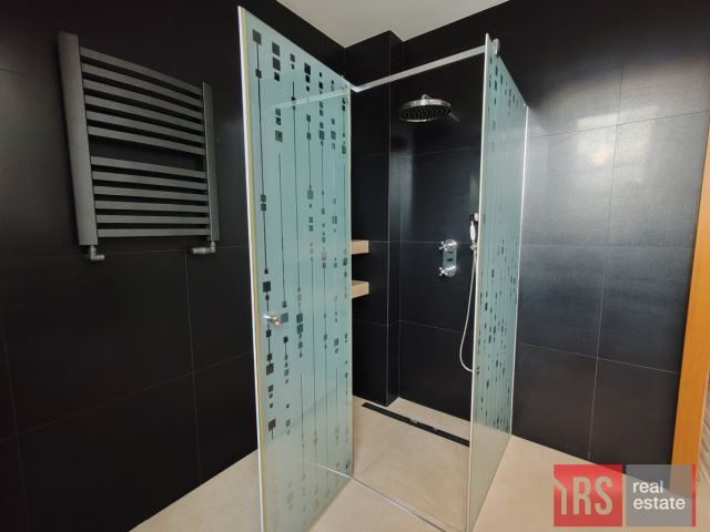 dom wolnostojący, 5 pokoi Budy Słodkowskie. Zdjęcie 8