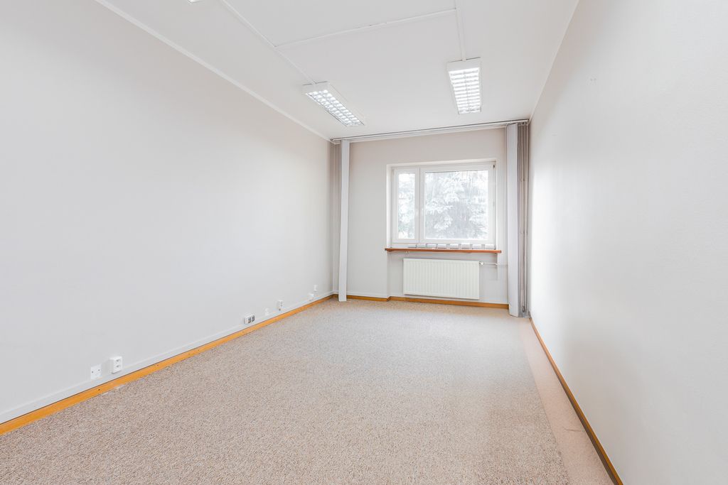 dom wolnostojący, 11 pokoi Warszawa. Zdjęcie 7