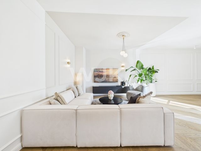 Mieszkanie 3-pokojowe Warszawa Śródmieście, ul. Piękna. Zdjęcie 2