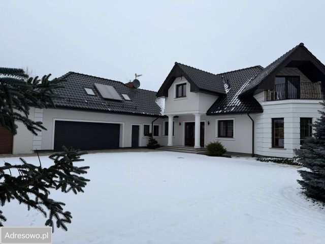 dom wolnostojący, 5 pokoi Żary. Zdjęcie 1