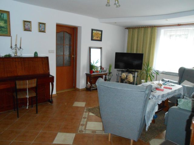 dom wolnostojący, 5 pokoi Kamienna Góra, obrzeża miasta. Zdjęcie 15