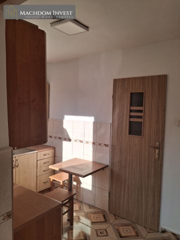 dom wolnostojący, 4 pokoje Obórki. Zdjęcie 4