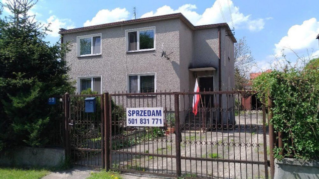 dom wolnostojący, 4 pokoje Tomaszów Mazowiecki, ul. ks. Jerzego Popiełuszki. Zdjęcie 1