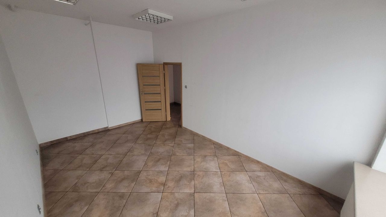 Lokal Tychy, ul. Tadeusza Kościuszki. Zdjęcie 3