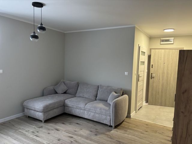 Mieszkanie 1-pokojowe Skoki. Zdjęcie 1