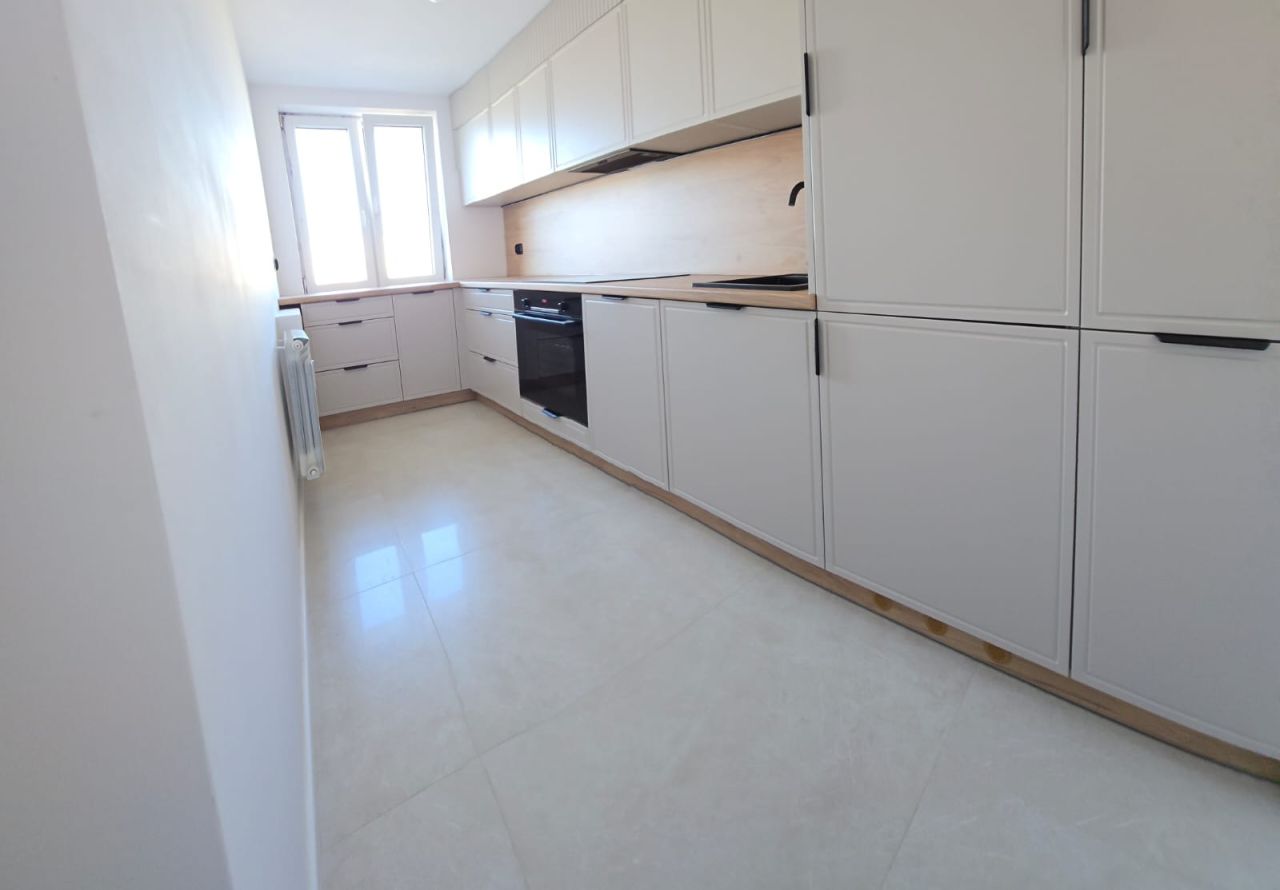 Mieszkanie 3-pokojowe Ostrowiec Świętokrzyski Centrum, os. Ogrody. Zdjęcie 9