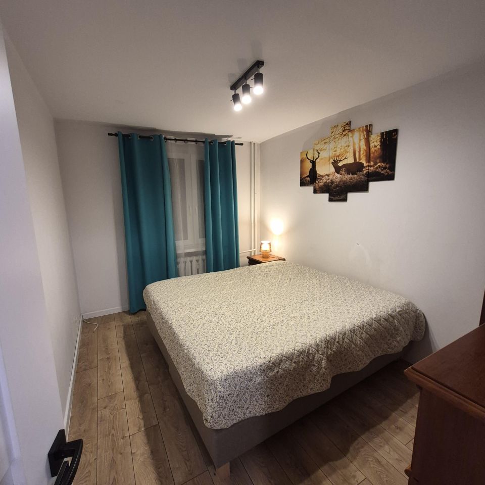 Mieszkanie 2-pokojowe Jelenia Góra Zabobrze, ul. Tadeusza Sygietyńskiego. Zdjęcie 1