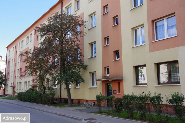 Mieszkanie 4-pokojowe Tomaszów Mazowiecki, ul. Polna. Zdjęcie 1
