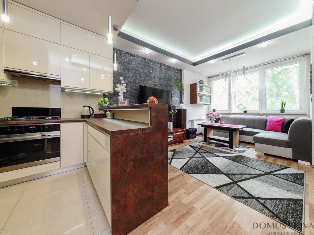 Mieszkanie 3-pokojowe Warszawa Wola, ul. ks. Jana Sitnika. Zdjęcie 4