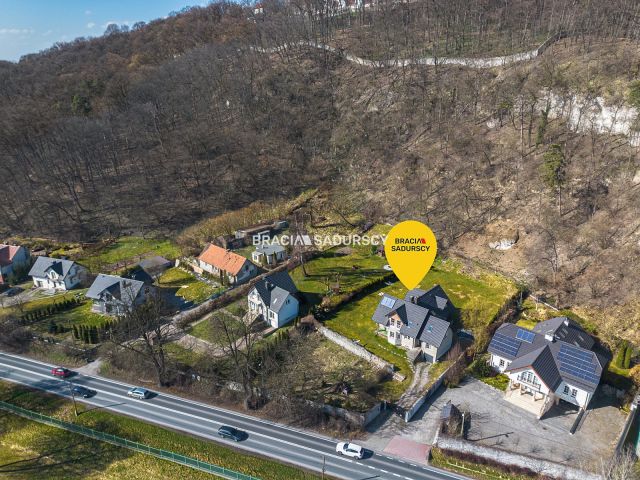 dom wolnostojący, 7 pokoi Kraków Zwierzyniec, ul. Księcia Józefa. Zdjęcie 2