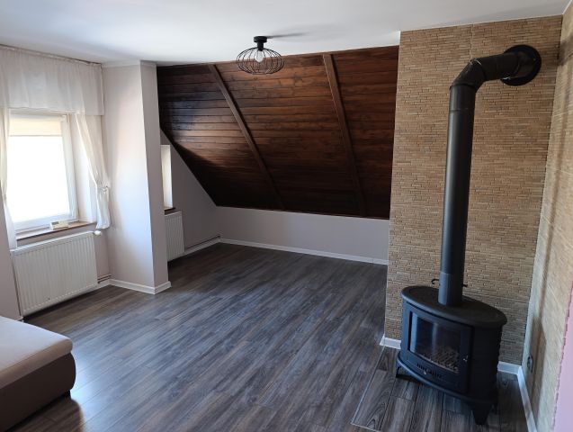 Mieszkanie 4-pokojowe Bolesławiec, ul. Lubańska. Zdjęcie 1