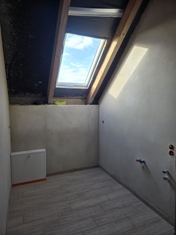 dom wolnostojący, 5 pokoi Pogwizdów Łysa, ul. Szkolna. Zdjęcie 10