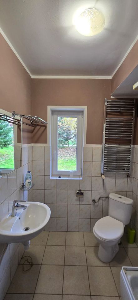 dom, 5 pokoi Staniszów. Zdjęcie 14