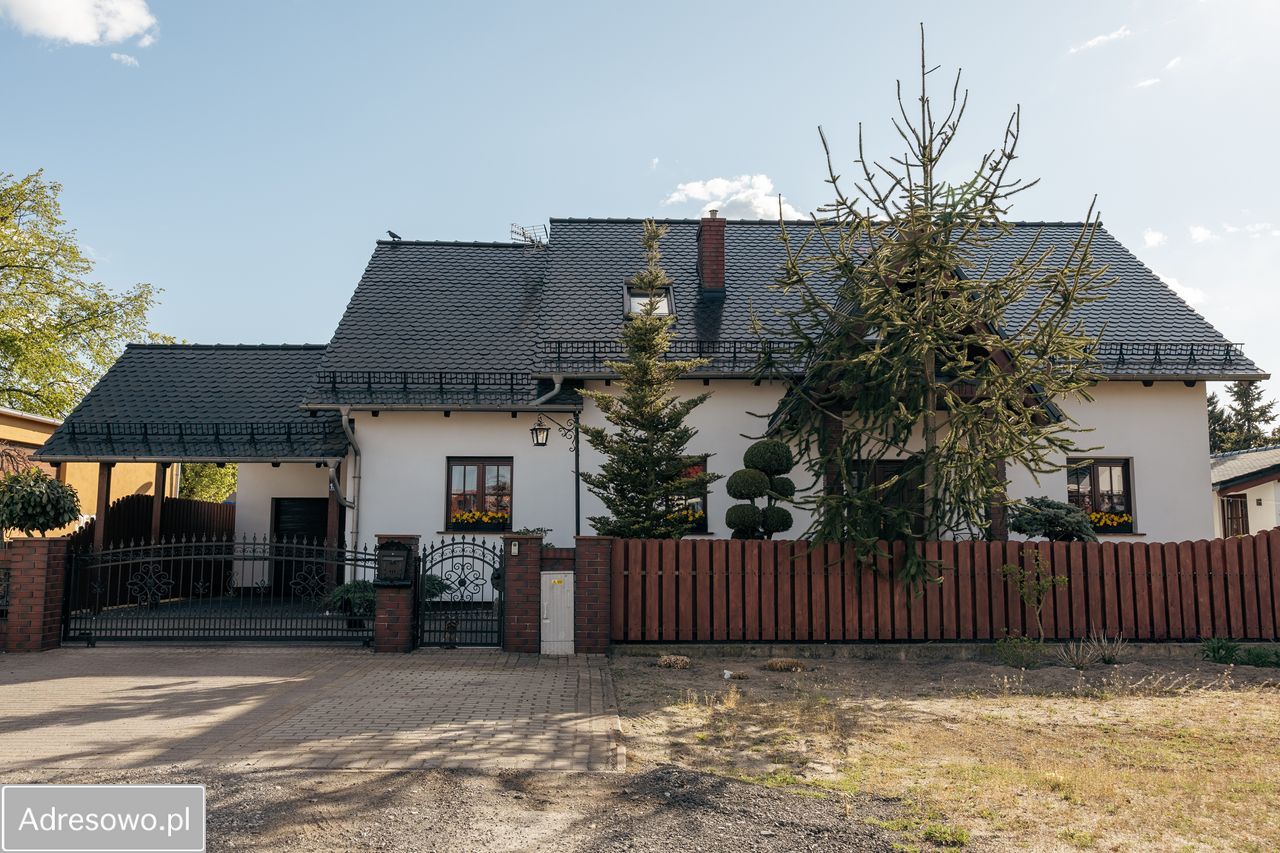 dom wolnostojący, 5 pokoi Leszno, ul. Święciechowska. Zdjęcie 1