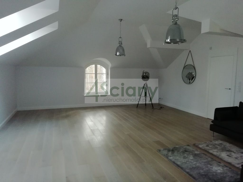 dom wolnostojący, 7 pokoi Jazgarzewszczyzna. Zdjęcie 29