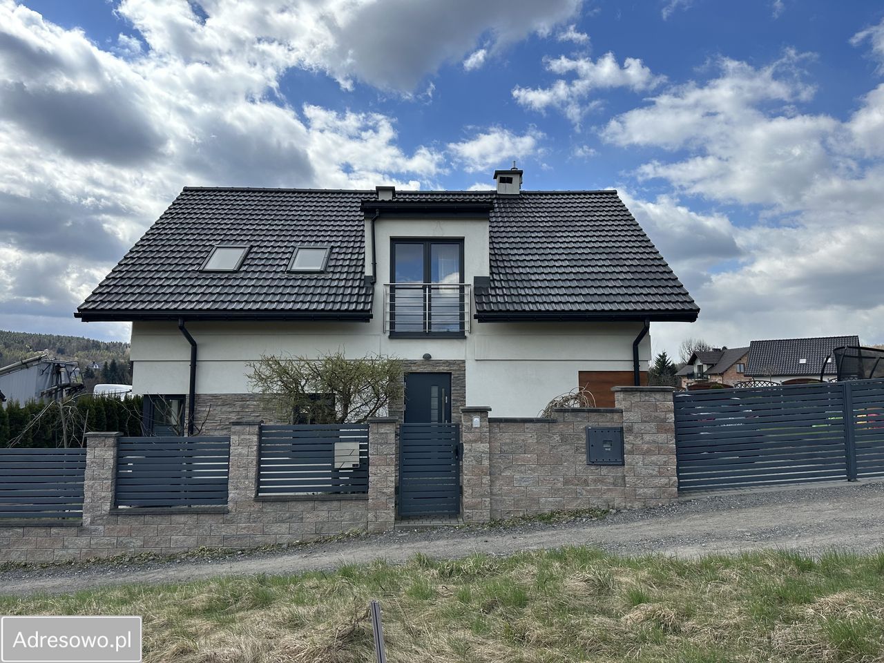 dom wolnostojący, 5 pokoi Bęczarka