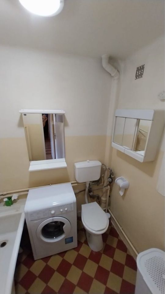 Mieszkanie 2-pokojowe Ostrowiec Świętokrzyski. Zdjęcie 3