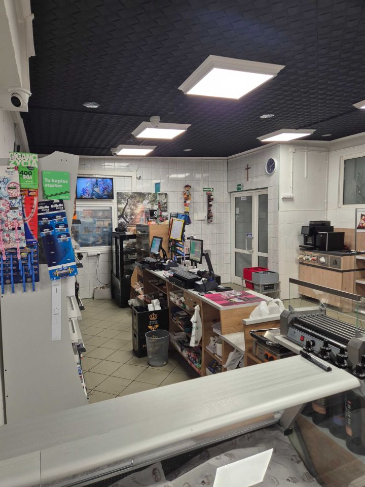 Lokal Jadwisin, ul. Jerzego Szaniawskiego. Zdjęcie 7