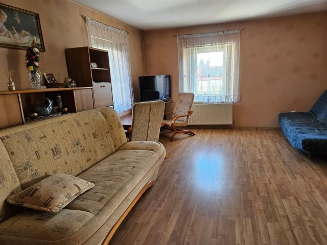 bliźniak, 5 pokoi Milikowice. Zdjęcie 4