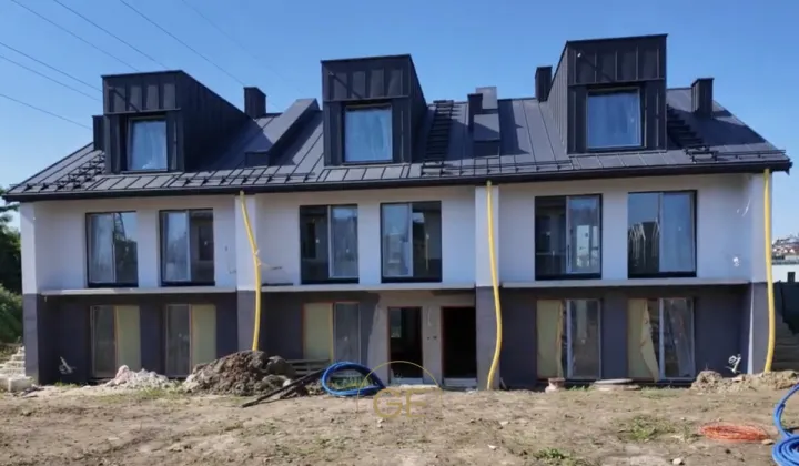 Mieszkanie 5-pokojowe Kraków Kurdwanów, ul. Cechowa