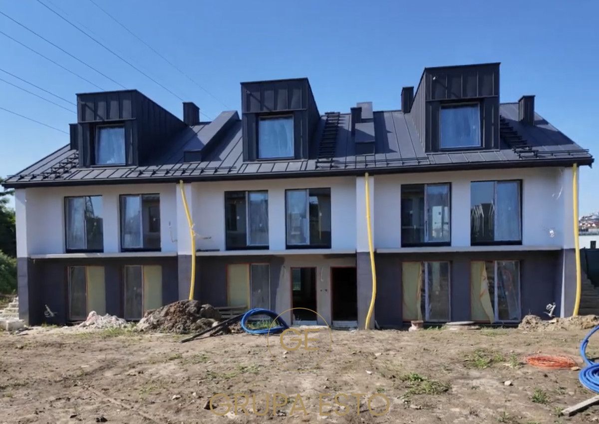 Mieszkanie 5-pokojowe Kraków Kurdwanów, ul. Cechowa. Zdjęcie 1