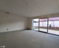 Mieszkanie 4-pokojowe Wola Kopcowa. Zdjęcie 4