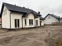 dom wolnostojący, 5 pokoi Żyrardów