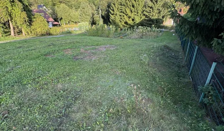 Działka budowlana Narama, ul. Pod Kopcem