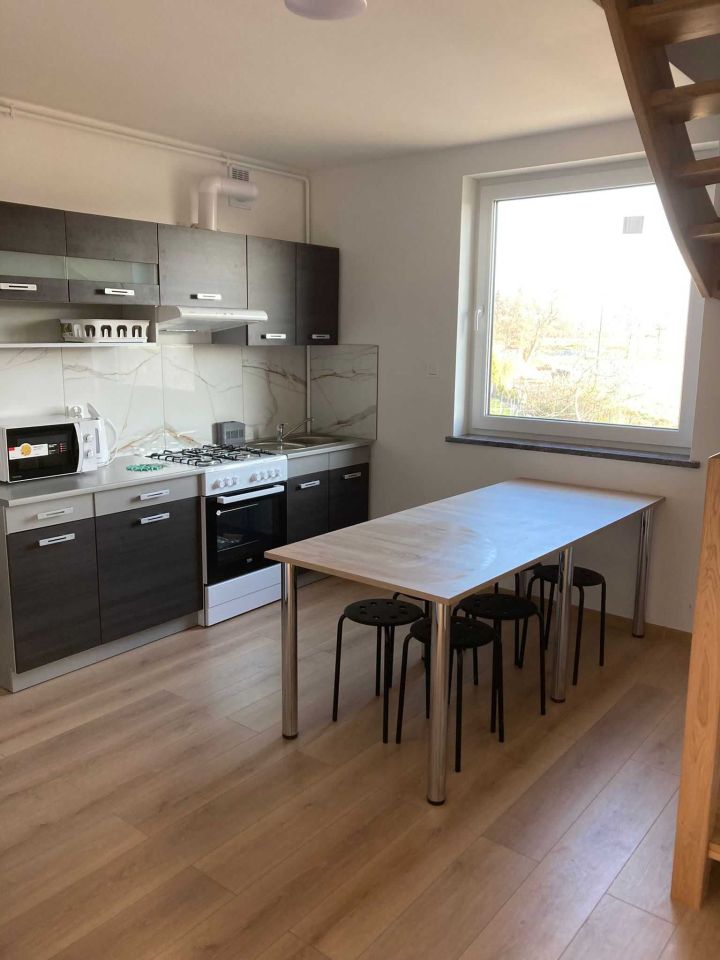 Mieszkanie 4-pokojowe Baranowice. Zdjęcie 4