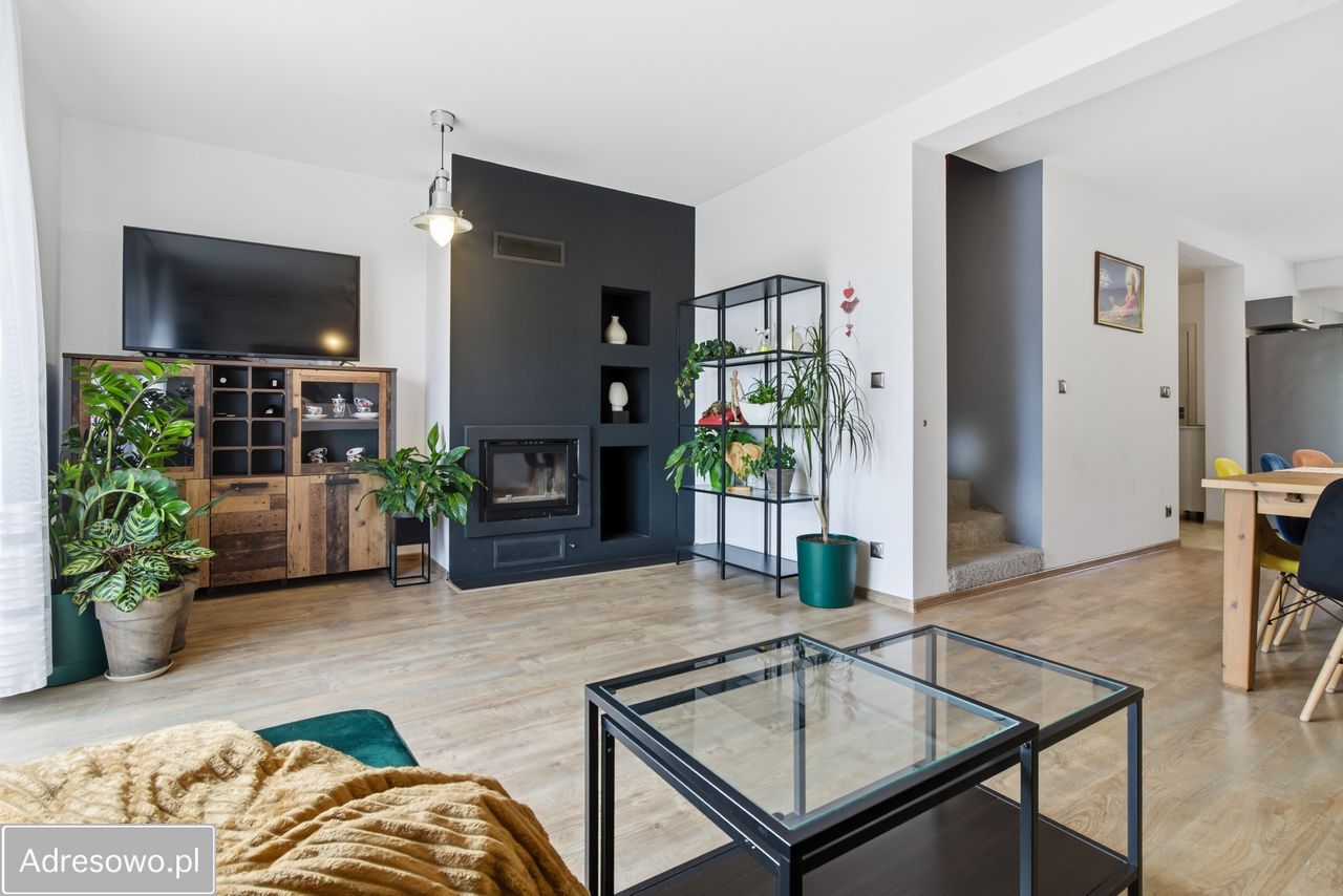 dom szeregowy, 4 pokoje Sułków. Zdjęcie 12