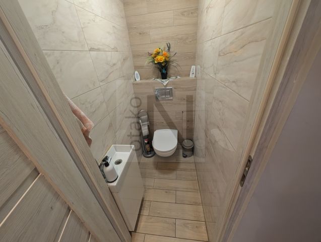 Mieszkanie 3-pokojowe Częstochowa Błeszno. Zdjęcie 3