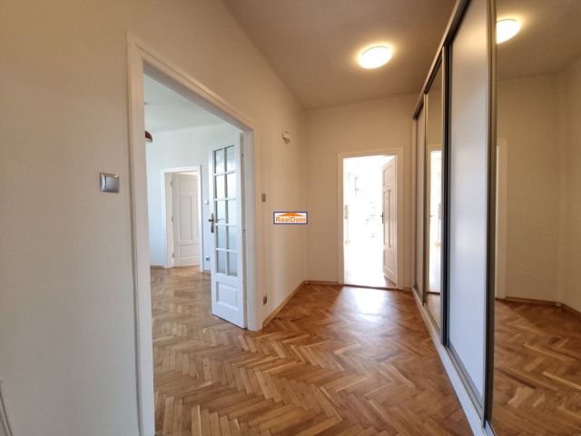 Mieszkanie 3-pokojowe Kraków Grzegórzki, ul. Grunwaldzka. Zdjęcie 3