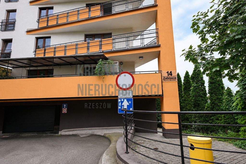Garaż/miejsce parkingowe Rzeszów, ul. Zabłocie. Zdjęcie 1