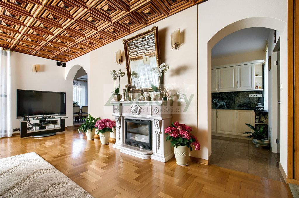 dom wolnostojący, 5 pokoi Zielonka. Zdjęcie 2