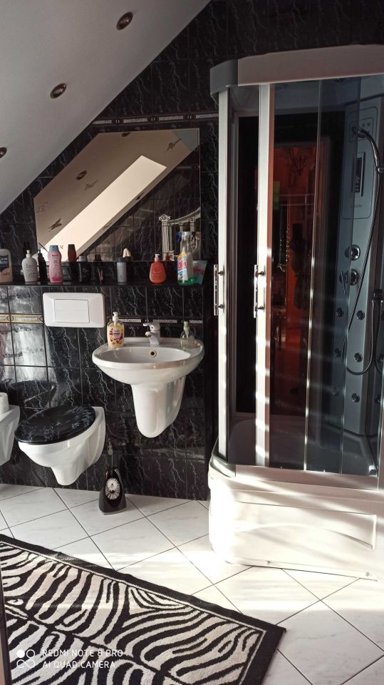 dom wolnostojący Jelenia Góra Centrum, ul. Malinowa. Zdjęcie 3