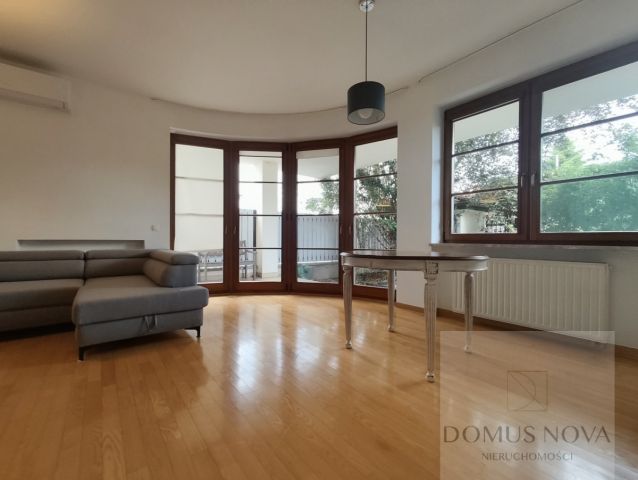 Mieszkanie 3-pokojowe Warszawa Wilanów, ul. Biedronki. Zdjęcie 2