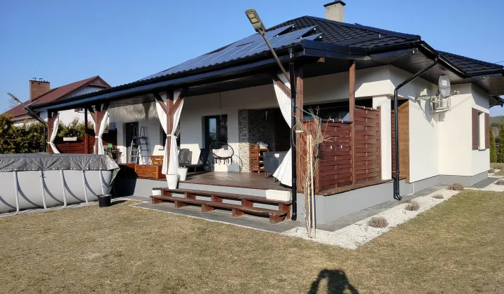 dom wolnostojący, 4 pokoje Sadlinki, Piaski