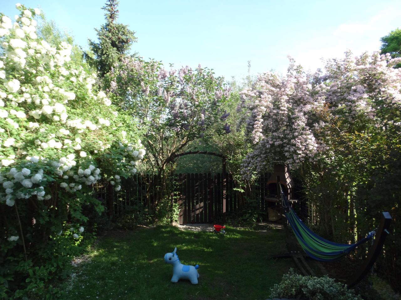 dom szeregowy, 5 pokoi Warszawa Wawer, ul. Ligustrowa. Zdjęcie 1