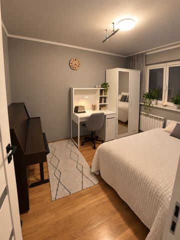 Mieszkanie 3-pokojowe Warszawa Bielany, Broniewskiego. Zdjęcie 3