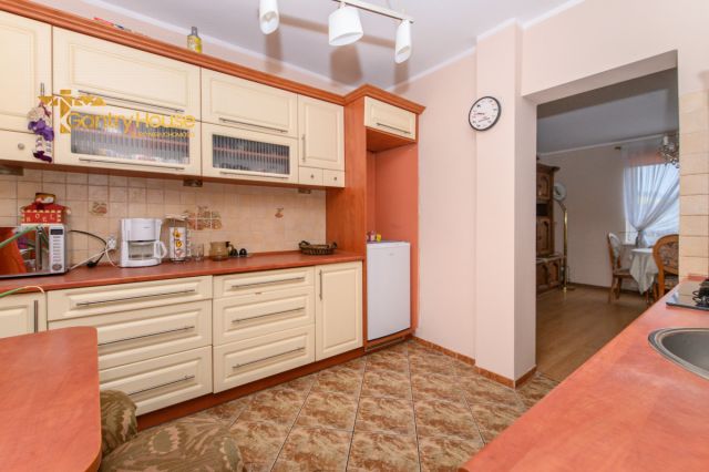 dom wolnostojący, 7 pokoi Gdynia Pogórze, ul. Metalowa. Zdjęcie 11