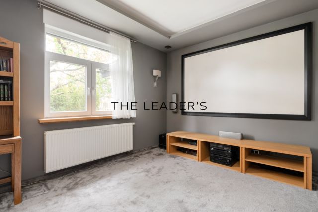 dom wolnostojący, 7 pokoi Chyliczki. Zdjęcie 20