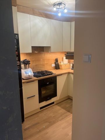 Mieszkanie 2-pokojowe Oświęcim, ul. Wiktora Bałandy. Zdjęcie 1