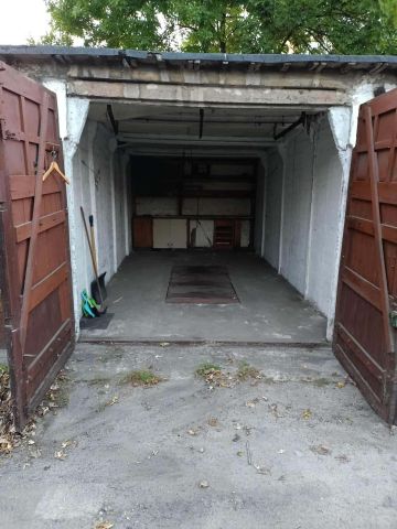 Garaż/miejsce parkingowe Łódź Górna, Astronautów. Zdjęcie 1